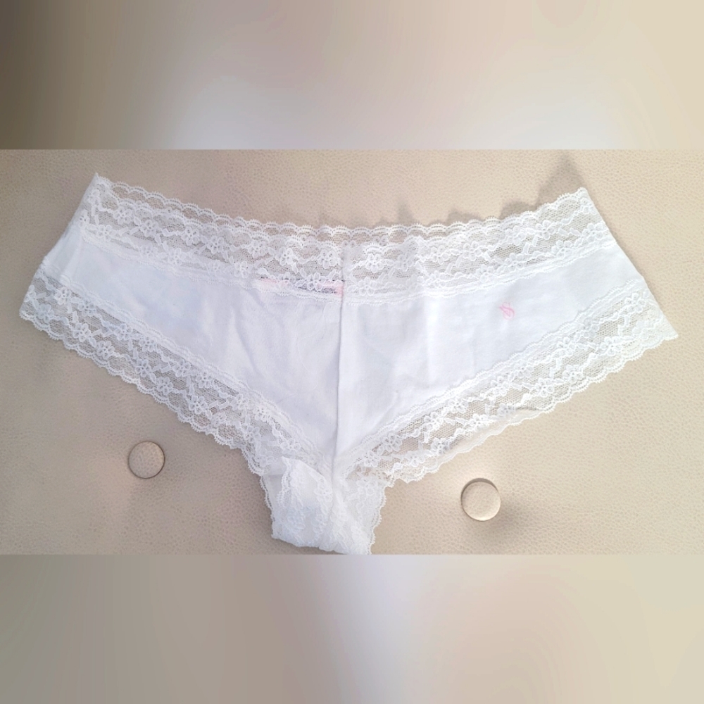 (NWOT) Victoria's Secret, white cheeky panty set of 2 size M. - Picture 2 of 5